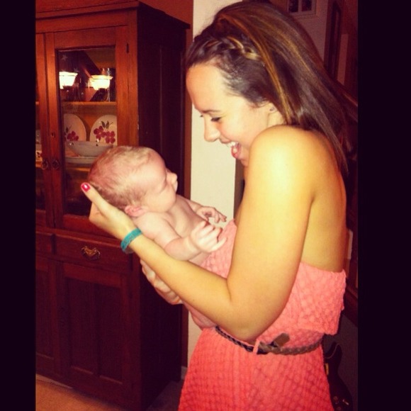 Profile Picture of Dani Curtman (@danicurtman) on Poshmark