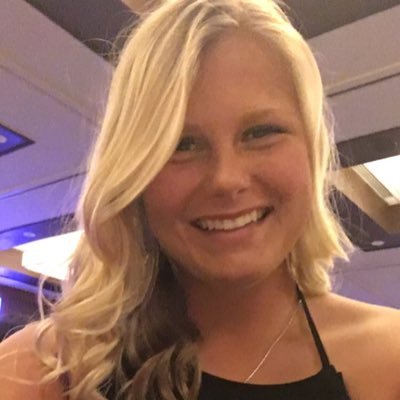 Profile Picture of Lindsey Bert (@Lindsey_Bert) on Twitter
