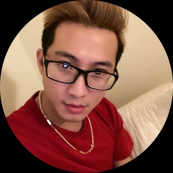 Profile Picture of Thien Tran (@thientran0907) on Poshmark