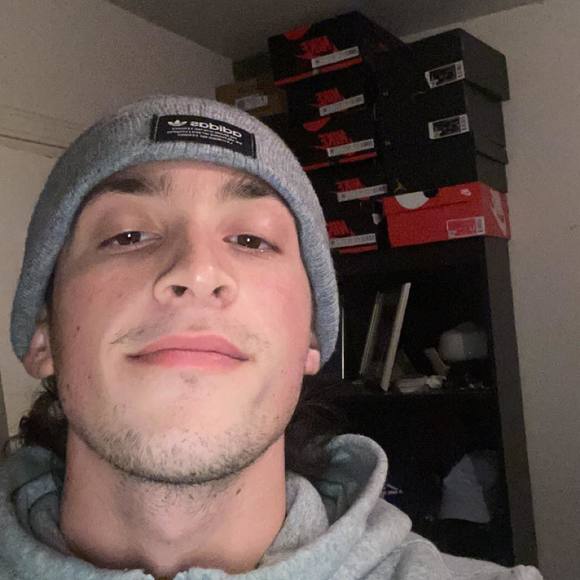 Profile Picture of Joseph Bailey (@josephbailey782) on Poshmark