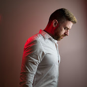 Profile Picture of Adam Ware (@tuppawareAU) on Youtube