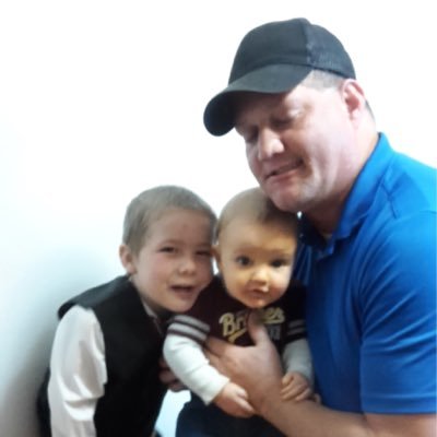 Profile Picture of Tim Isone (@TimPelton73) on Twitter