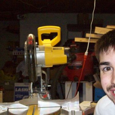 Profile Picture of Mike Santangelo (@routertable) on Twitter