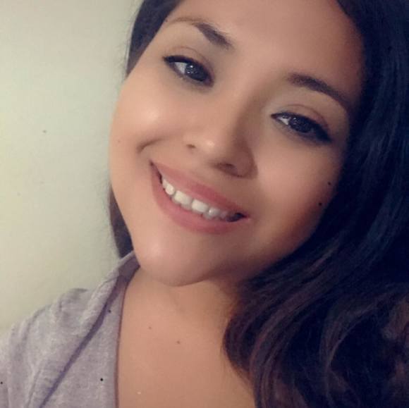 Profile Picture of Daniela Verdugo velazquez (@daniela0607) on Poshmark