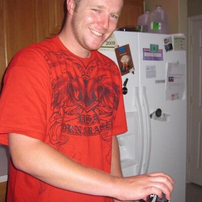 Profile Picture of Blake Sager (@Dubbsag8tre) on Twitter