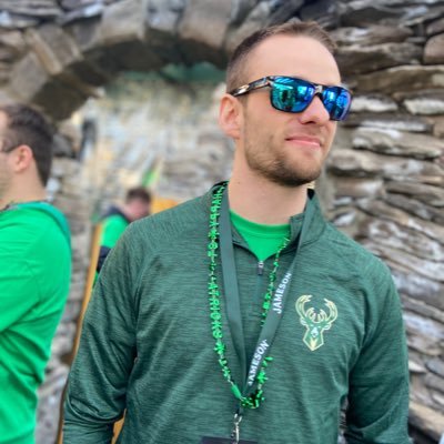 Profile Picture of Adam Tisch (@SmilinAdam) on Twitter