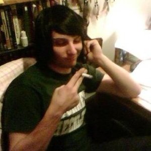 Profile Picture of Gary Saunier (@skiesoforion) on Myspace