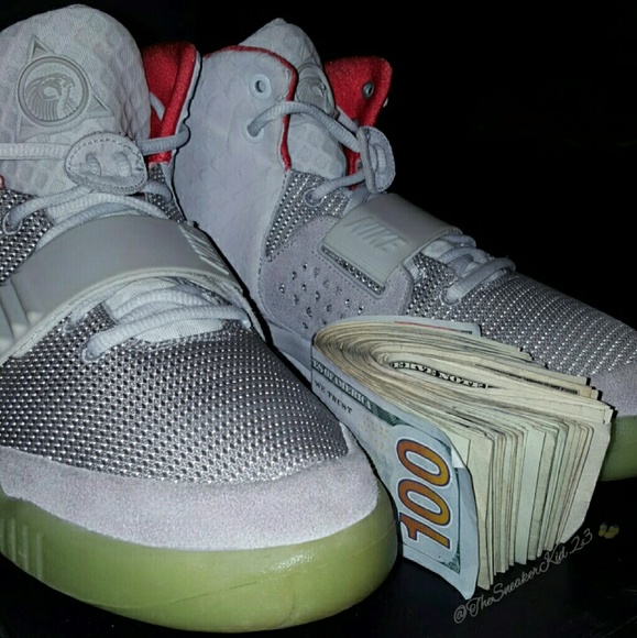 Frankie Turner - Poshmark Profile Picture of Frankie Turner (@sneakerkid23) on Poshmark