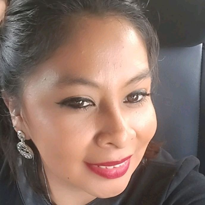 Profile Picture of Jess Mar (@jesleny83) on Tiktok