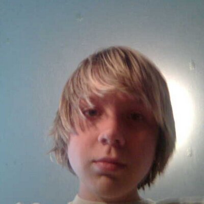 Profile Picture of Cody Beebe (@skaterkid215) on Twitter