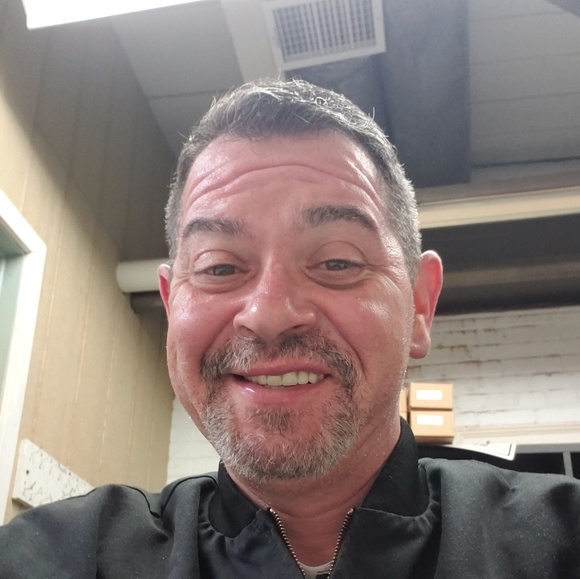 Profile Picture of Steve Byrd (@sbyrd7457) on Poshmark
