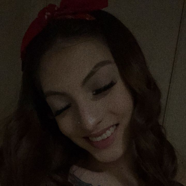 Profile Picture of bri 🤍 (@@briannagallegos._) on Tiktok