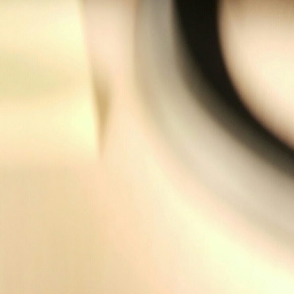 Profile Picture of Jenifer Harris (@jeniferharris) on Poshmark