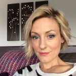 Profile Picture of Nicole Duff (@mymomisacheerleader) on Instagram