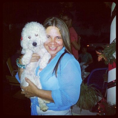 Profile Picture of Raquel Ortiz Pinazo (@elvira63ortiz) on Twitter