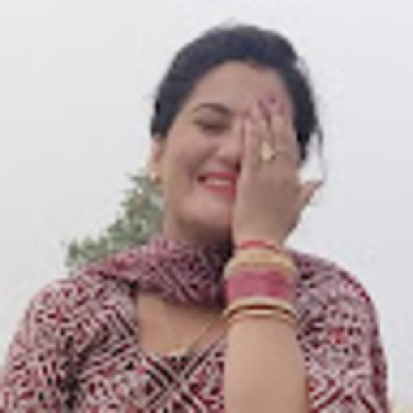 Profile Picture of Kiran Uk (@ukbishnoi1996) on Poshmark