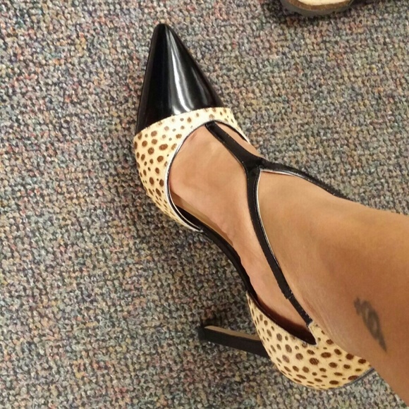 Profile Picture of Lorie Tensen (@elle66) on Poshmark