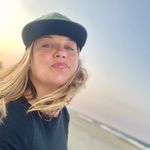 Profile Picture of Karen Meagher (@sircharles_and_peaches.mcduck) on Instagram