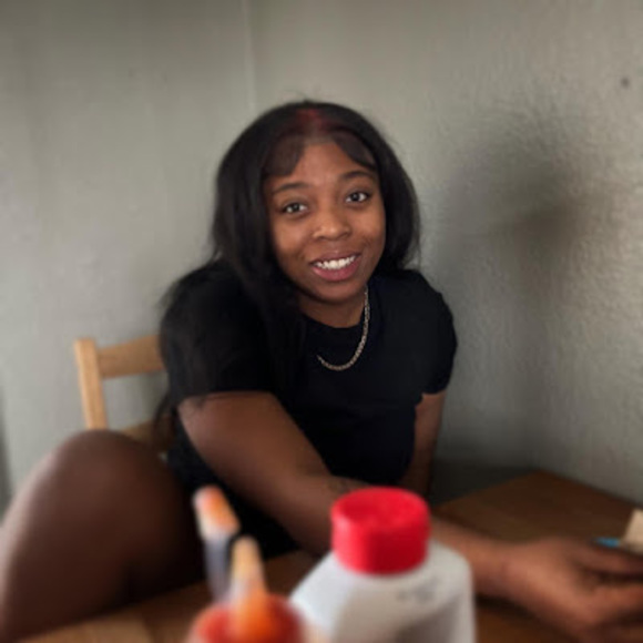 Profile Picture of Mymy Mcdow (@samiyham) on Poshmark