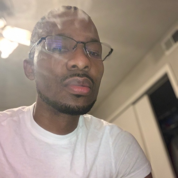 Profile Picture of Donte Edwards (@sonofforever) on Poshmark