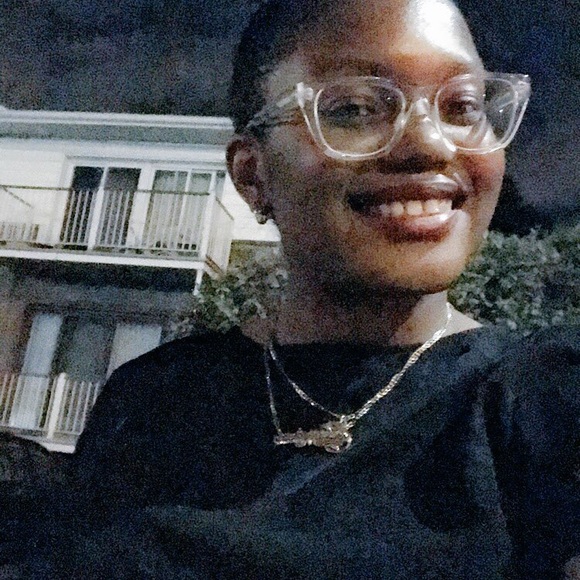 Profile Picture of Christina Cadet (@christina_cadet) on Poshmark