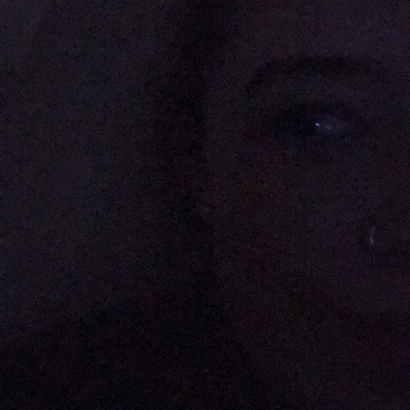 Profile Picture of Maya Janzen (@mayajanzen) on Poshmark