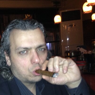 Profile Picture of SIMON APESSOS (@SAPESSOS) on Twitter