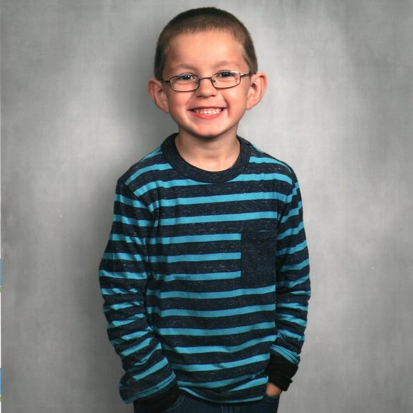 Profile Picture of Christian Graham (@christiangra937) on Poshmark