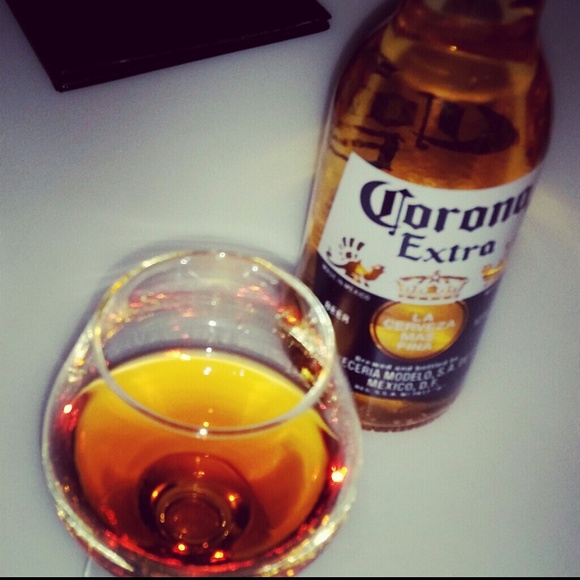 Profile Picture of Keno Reefer (@kapri_reed) on Poshmark