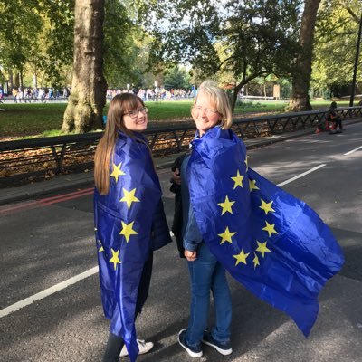 Profile Picture of Donna Evans (@bucklehousehq) on Twitter