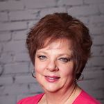 Profile Picture of Arlene Decker (@arlenedecker) on Instagram