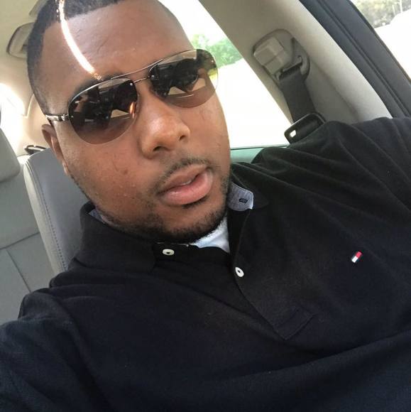 Profile Picture of Erik Ingram (@trapgod6964) on Poshmark