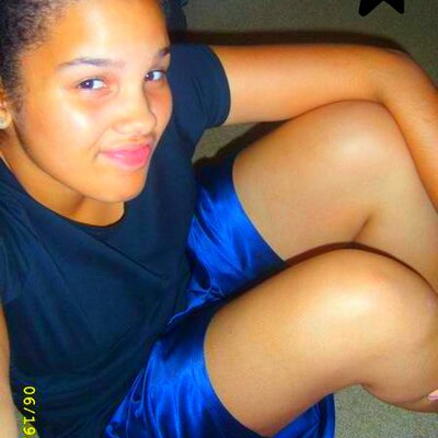 Profile Picture of Danielle Glover (@JittDani) on Twitter