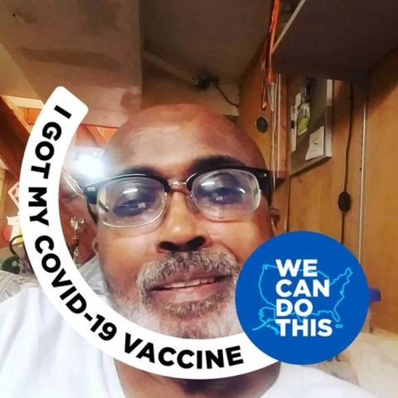 Profile Picture of Clarence Moore (@cdmoore56) on Poshmark