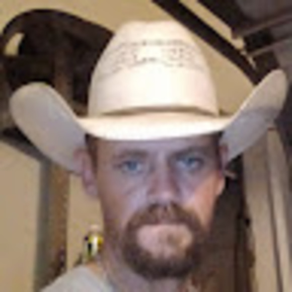 Profile Picture of Jonathon Fenwick (@jonathonfenwick) on Poshmark