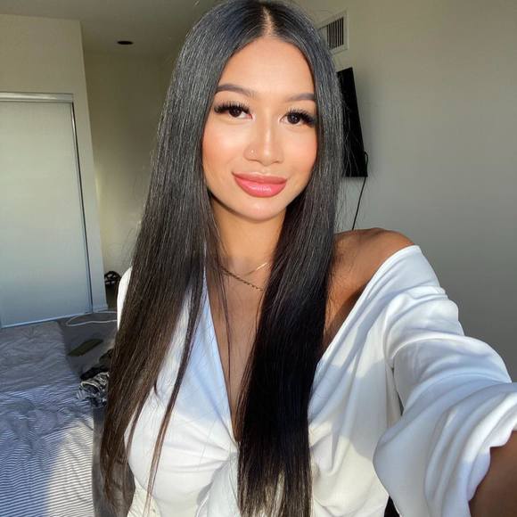 Jasmine Jayde - Poshmark Profile Picture of Jasmine Jayde (@jasminejayde) on Poshmark