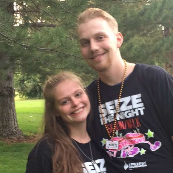 Profile Picture of Milly Calufetti (@millycalufetti) on Poshmark