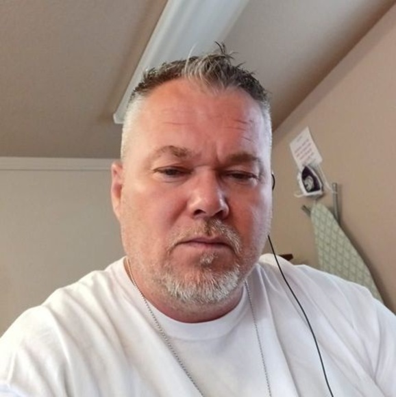 Profile Picture of Bradley Arthurs (@bparthurssr01) on Poshmark