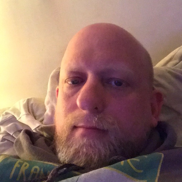 Profile Picture of Blake Scott (@blake_scott) on Poshmark