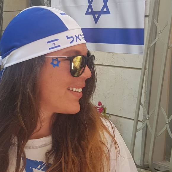 Profile Picture of Dylan Teitelbaum (@dylanteits) on Poshmark