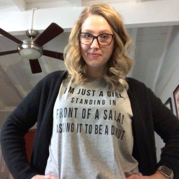 Profile Picture of Jolie Meschi (@jmeschi2) on Poshmark