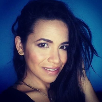 Profile Picture of Renata M Oropeza L (@rmol_18) on Twitter