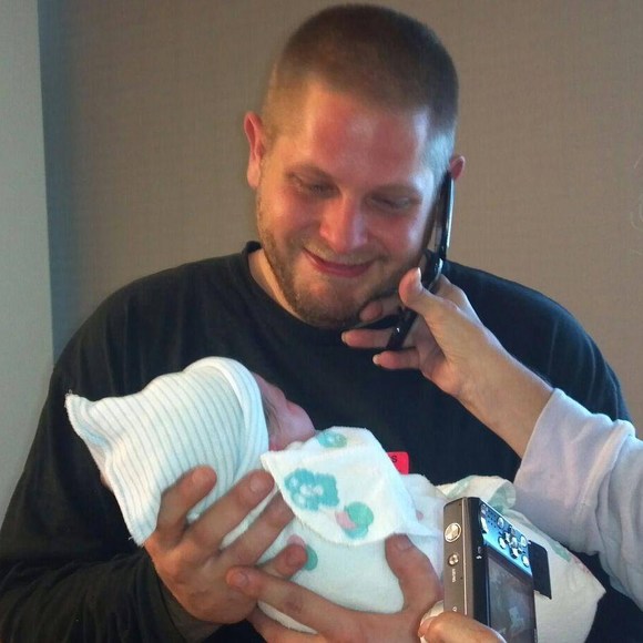 Profile Picture of Samantha Schubert (@speanut81) on Poshmark