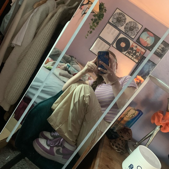 Profile Picture of Olivia Szalewski (@livysoftie) on Poshmark