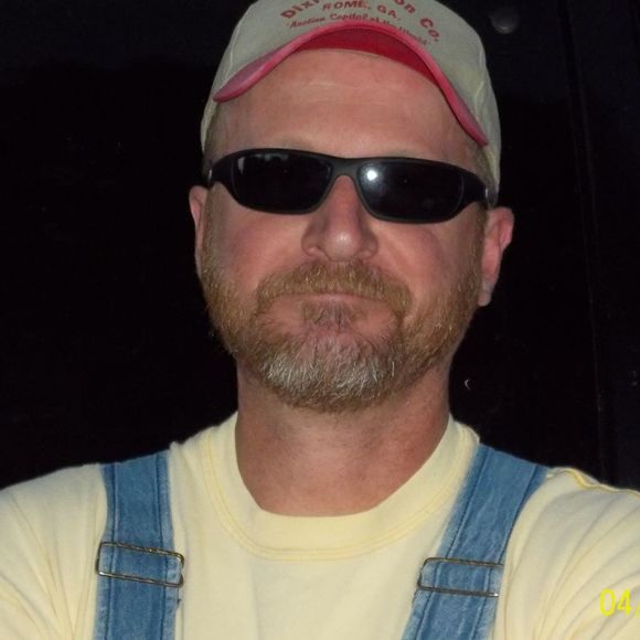 Profile Picture of Rusty Cook (@crookedycook) on Poshmark