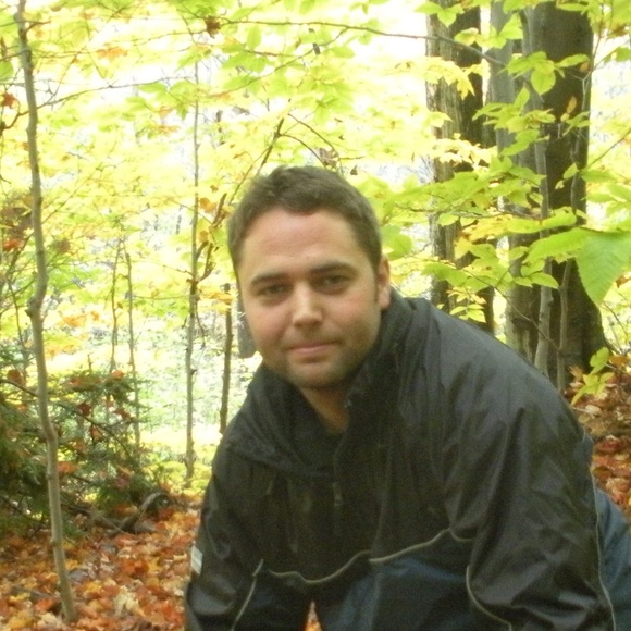 Profile Picture of Paul Saint-cyr (@saintcyrpe) on Poshmark