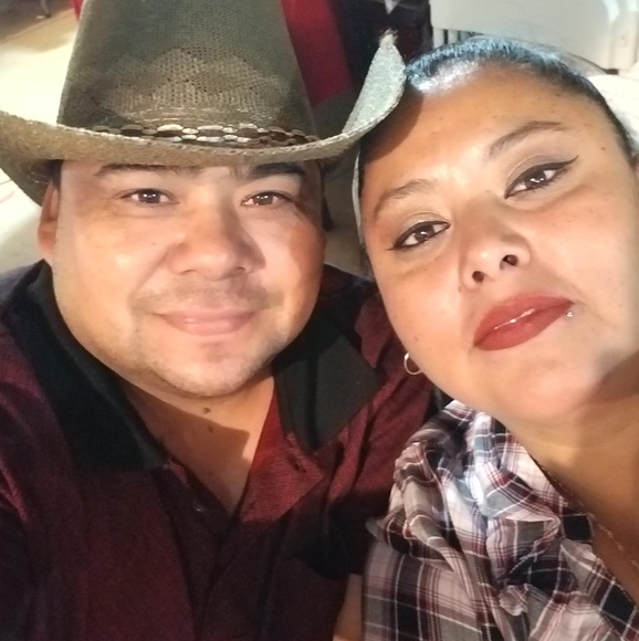 Profile Picture of Claudio Alvarado (@claudioalvar218) on Poshmark