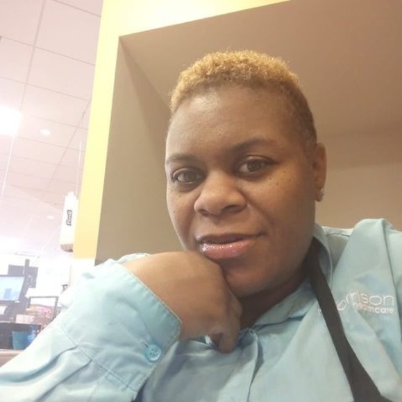 Profile Picture of Hazel Brown (@ritamarie540) on Poshmark