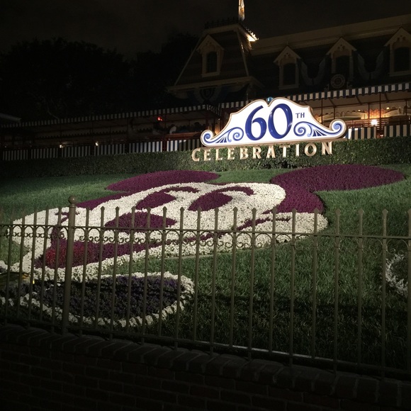 Profile Picture of Eric Bayardo (@ericasb113) on Poshmark