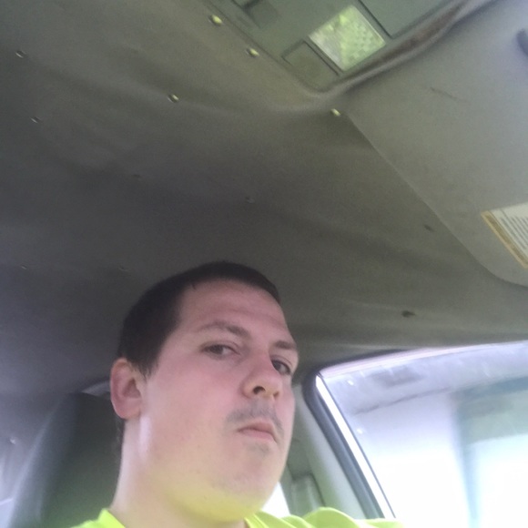 Profile Picture of Jeremy Duncan (@jeremyduncan024) on Poshmark